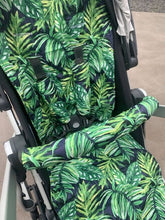 Load image into Gallery viewer, Uppababy VistaV2, Uppababy CruzV2, Pram Liner, Stroller Liner, PDF Sewing Pattern, Pram Accessories, Stroller Accessories