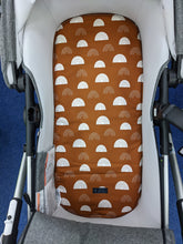 Load image into Gallery viewer, Bug-a-boo Fox 2 Pram/Stroller Liner PDF Sewing Pattern